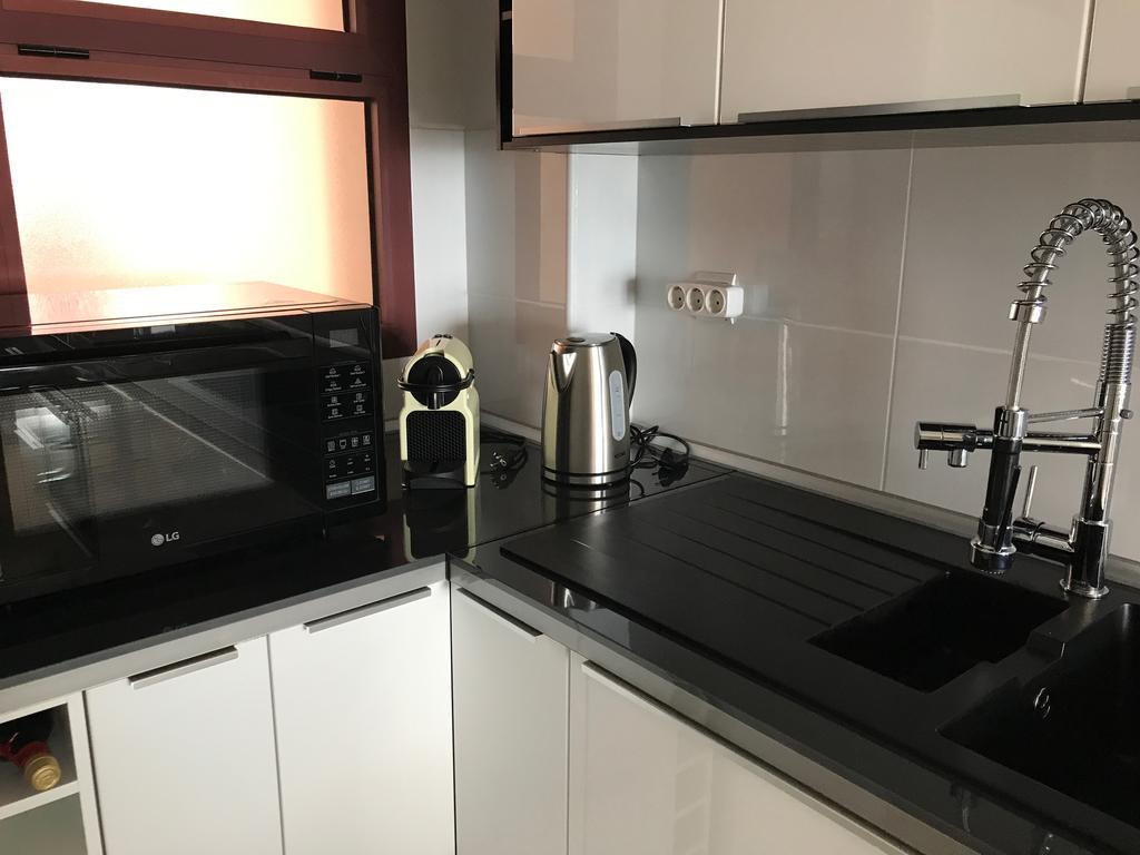 Appartement Su Eminencia - Sea View With Modern Comforts *